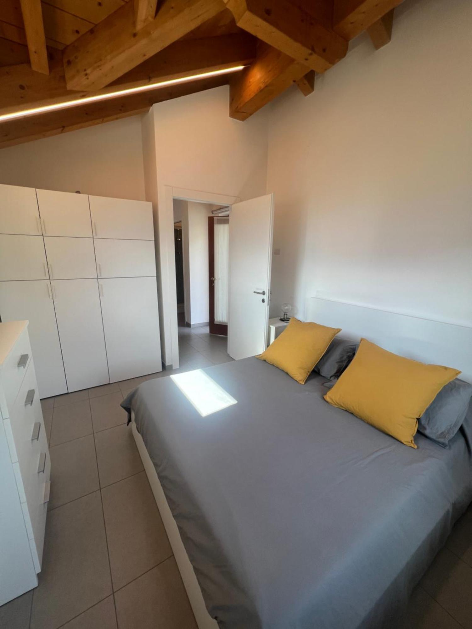 La Casetta Del Ponte Apartment